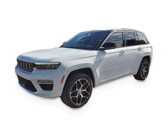 Silver fifth-generation Jeep Grand Cherokee