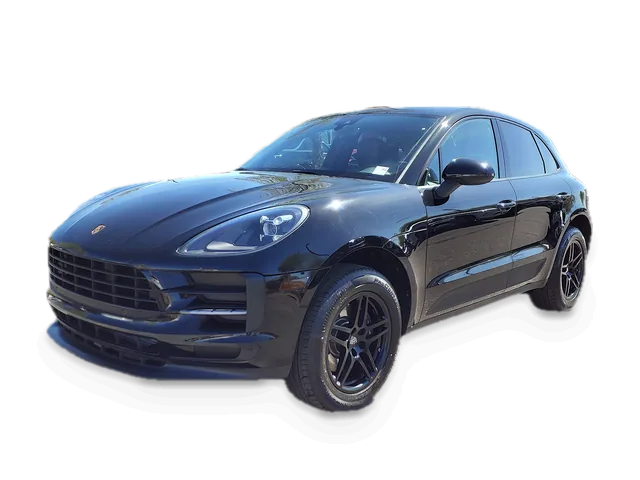 Black facelifted Porsche Macan
